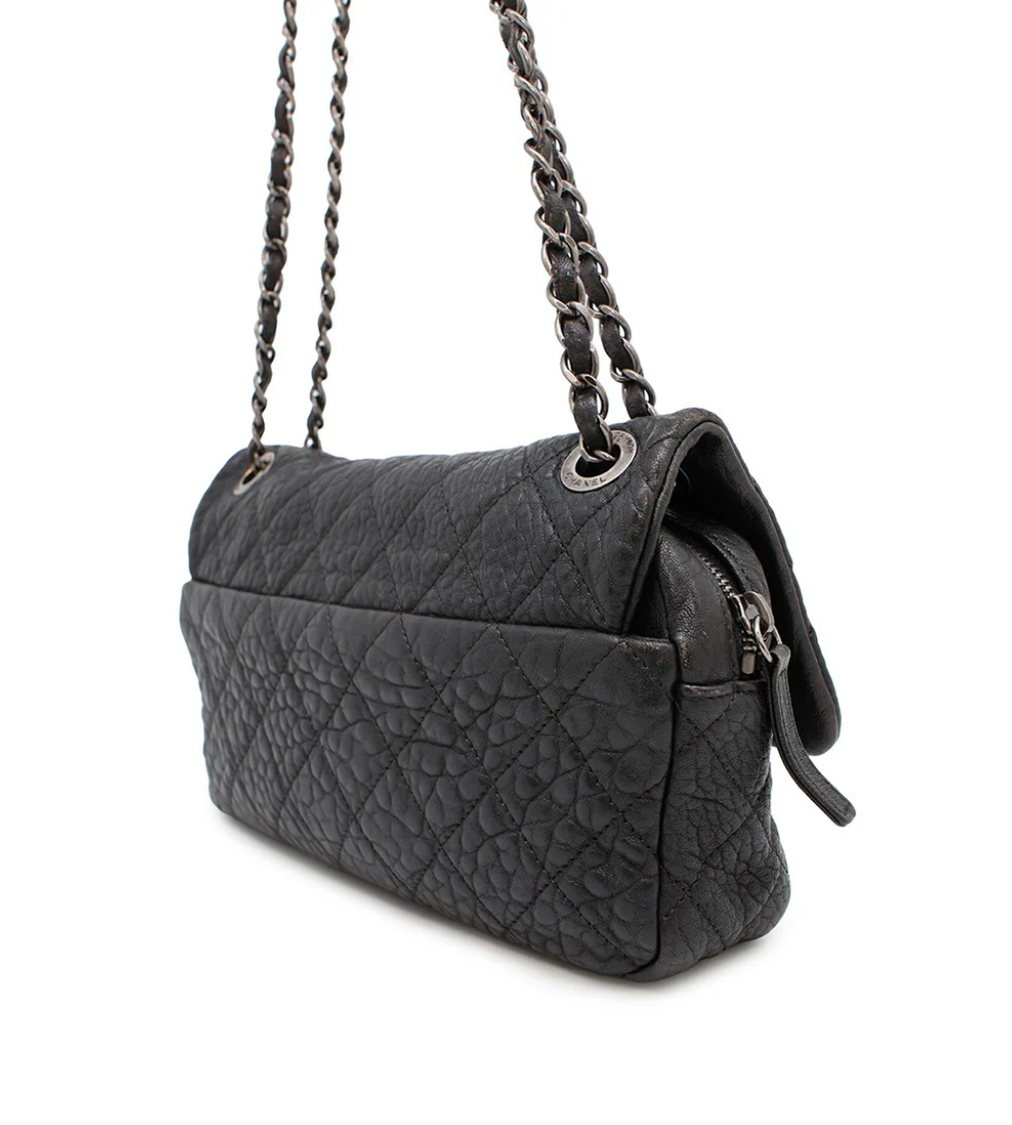 CHANEL Matelasse Black Leather Chain Shoulder Bag