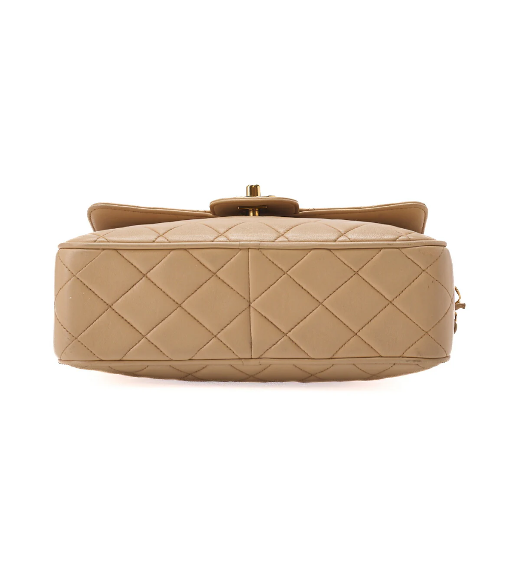 CHANEL Matelassé Outside Flap Fringe Beige Lambskin