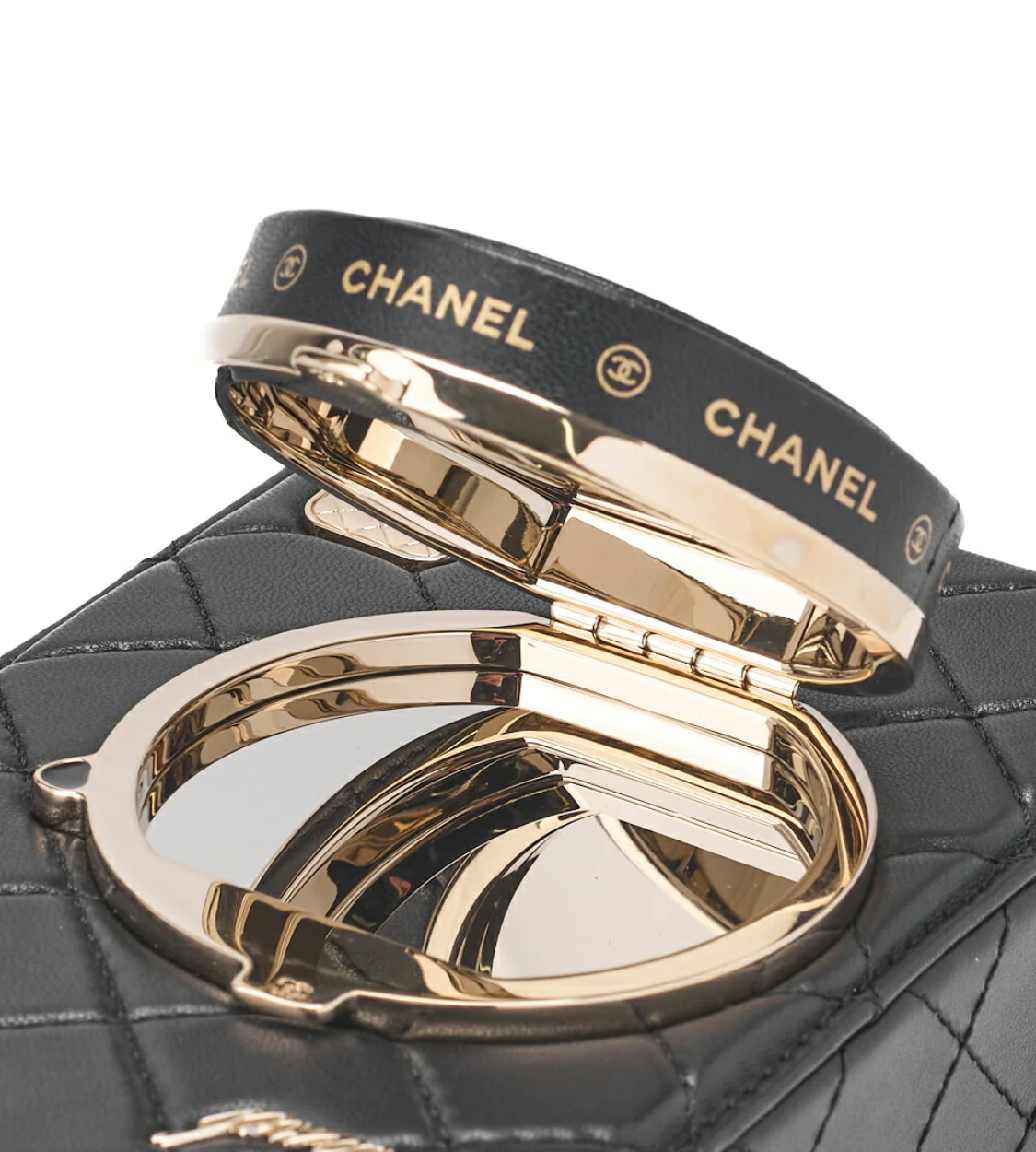 CHANEL Matelasse Camera Lambskin Shoulder Bag