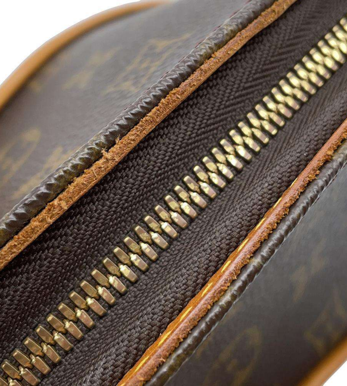 LOUIS VUITTON Ellipse Brown Monogram PM