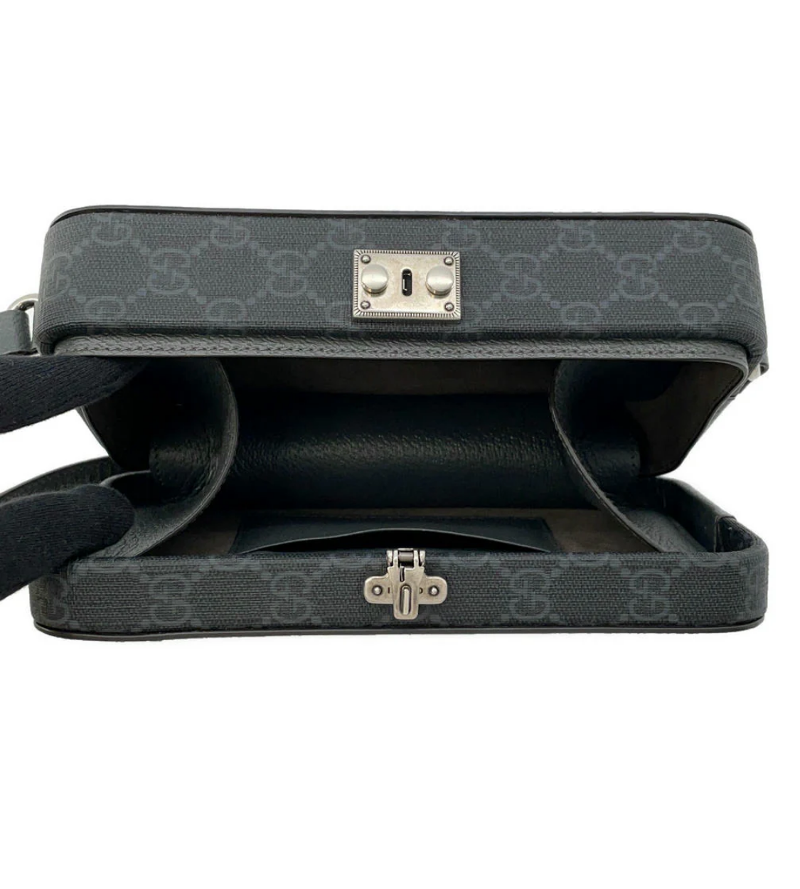 GUCCI GG Supreme Interlocking Shoulder Bag